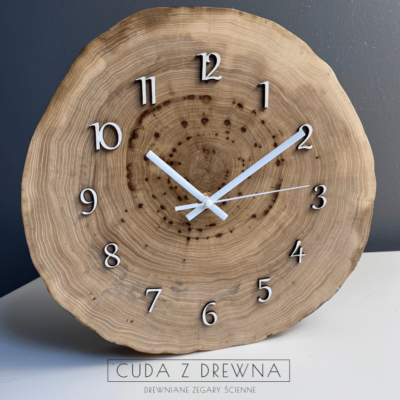 drewniany-zegar-plaster-wiązu
