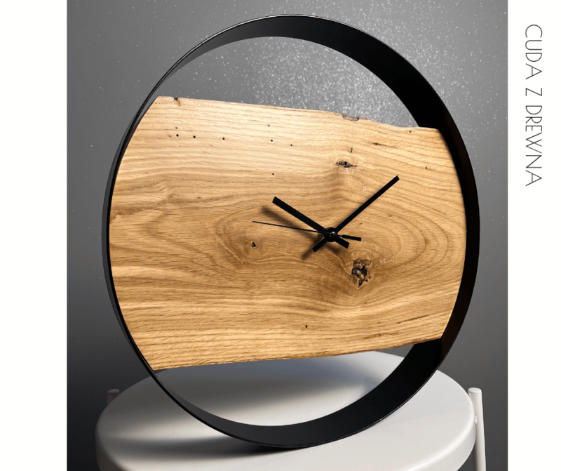 drewniany zegar