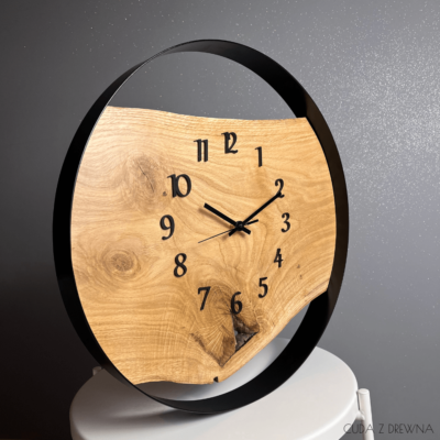nowoczesny-zegar-z-drewna
