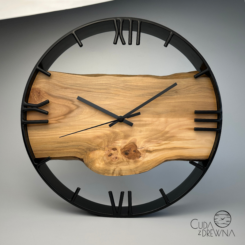 drewniany-zegar-w-obreczy-loft