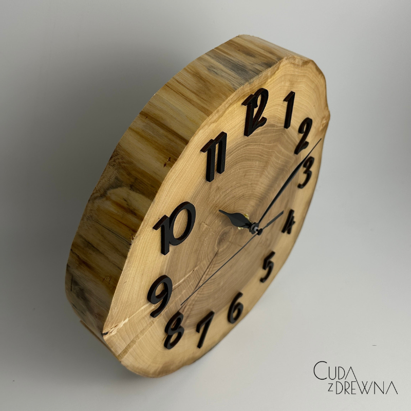 handmade-zegar-drewniany-wiąz