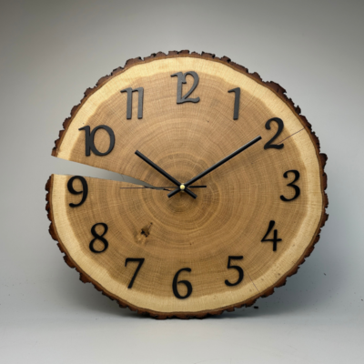zegar-scienny-drewniany-dębowy